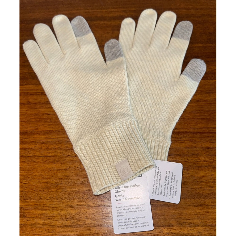 Lululemon Warm Revelation Gloves Heathered Linen Merino Wool Tech Friendly NWT